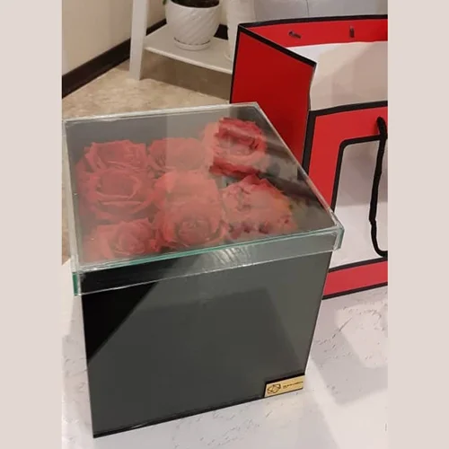 باکس هدیه گل آینه ای سایز 15 سانتی متر